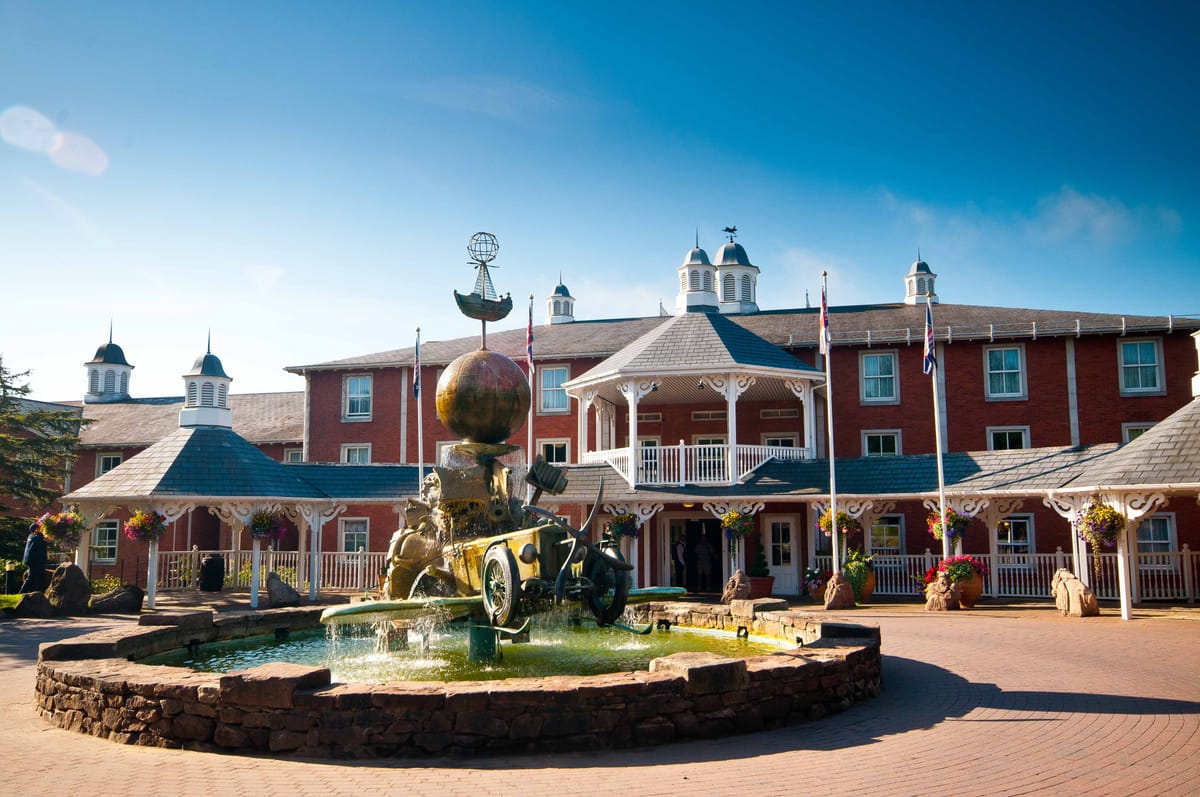 Alton Towers Hotel — 4