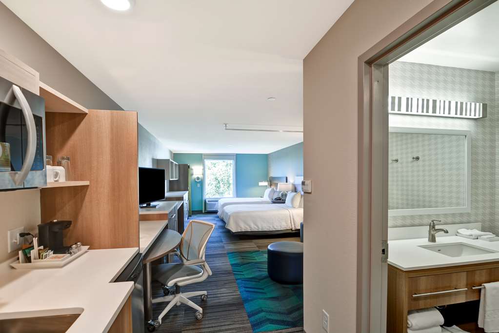 Home2 Suites by Hilton Tampa USF Near Busch Gardens — 2