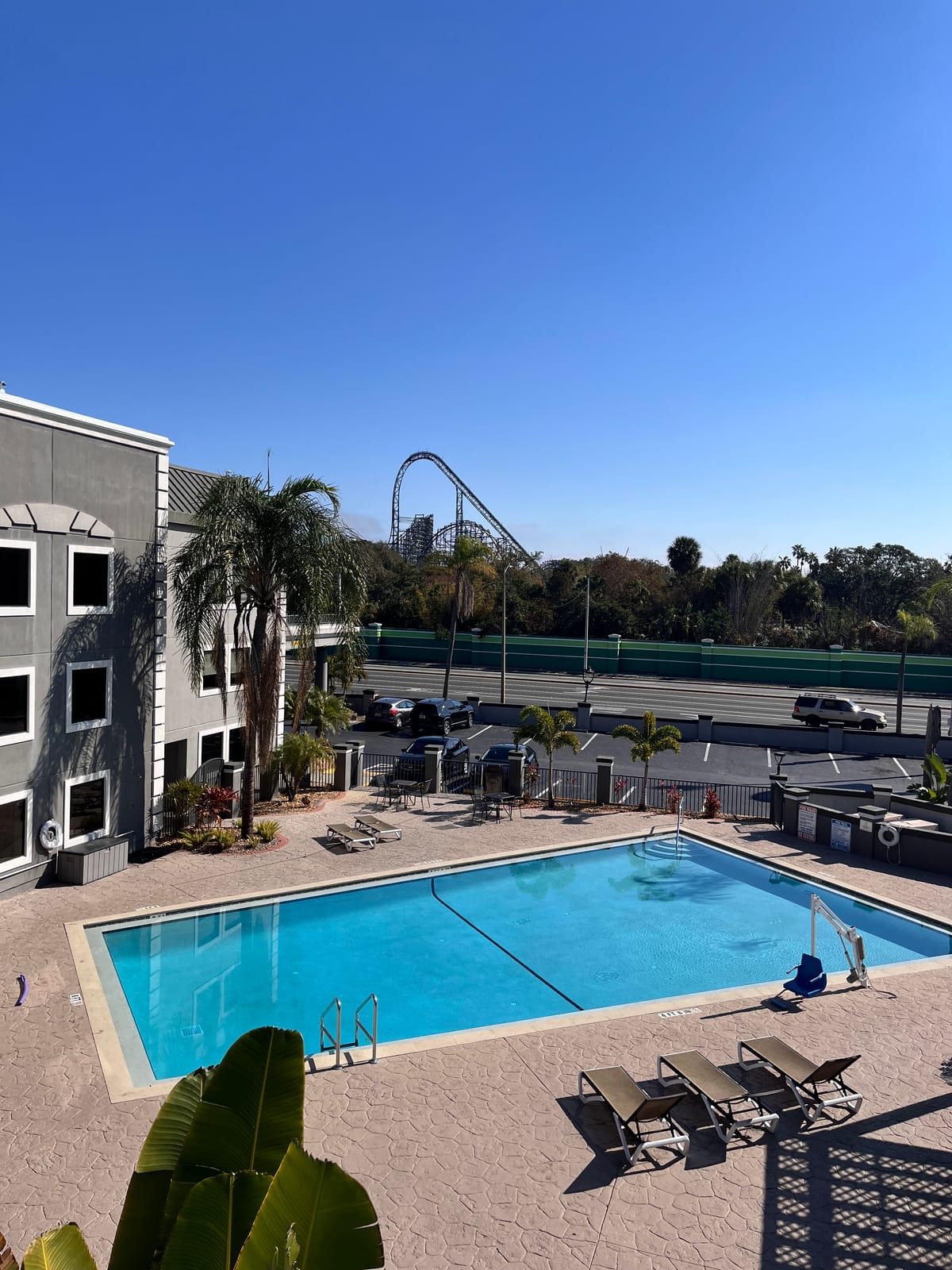 La Quinta Inn & Suites by Wyndham USF (Near Busch Gardens)