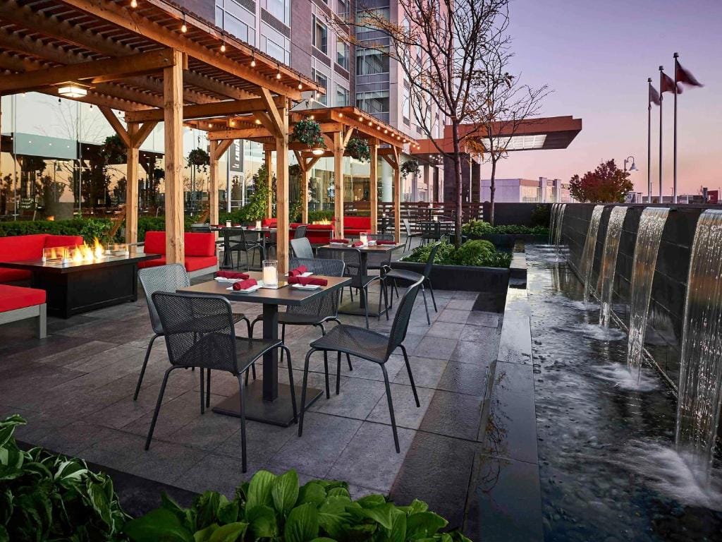 Novotel Toronto Vaughan Centre — 4