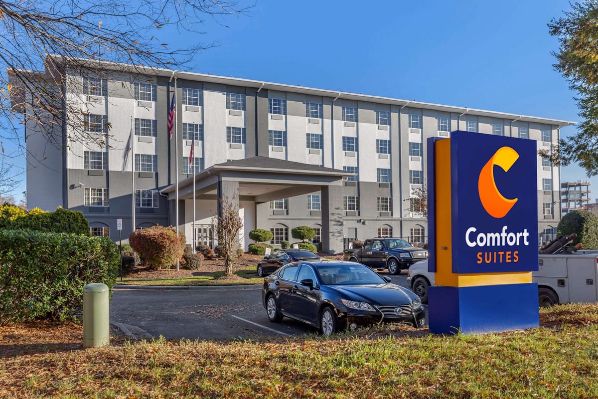 Comfort Suites Pineville - Ballantyne Area — 2