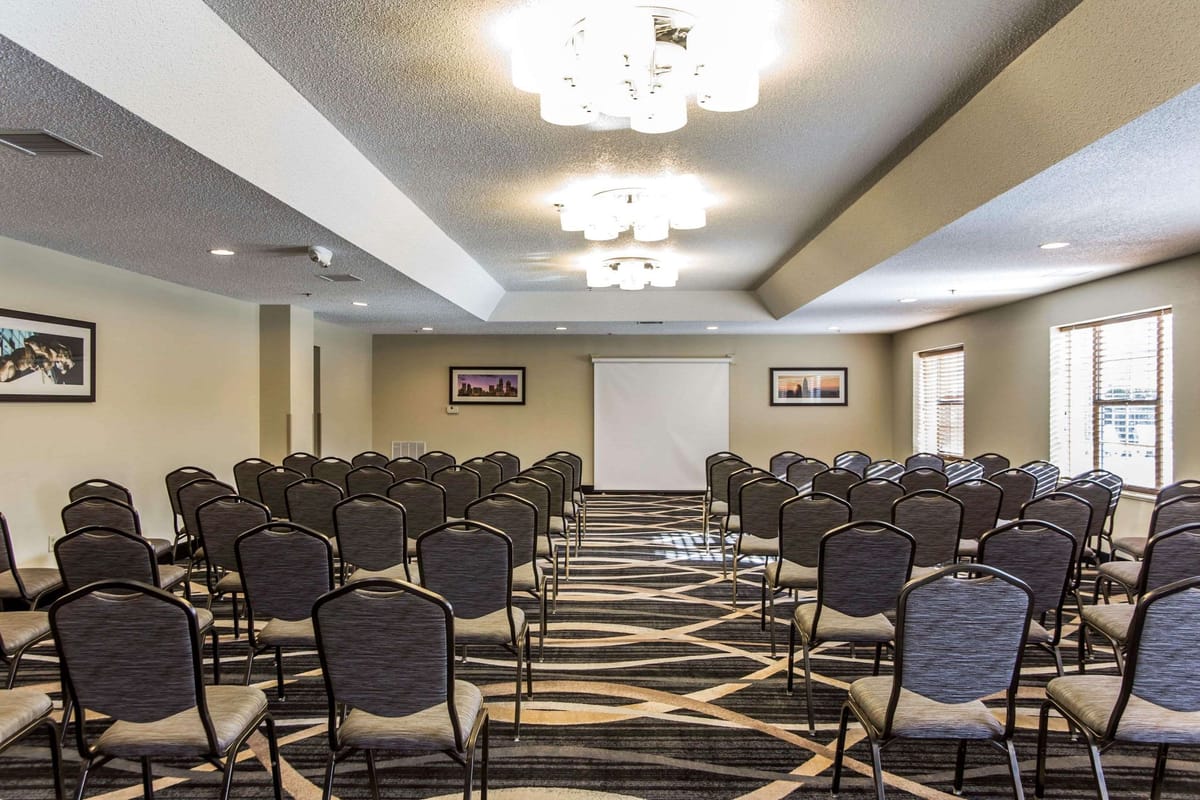 Comfort Suites Pineville - Ballantyne Area — 4