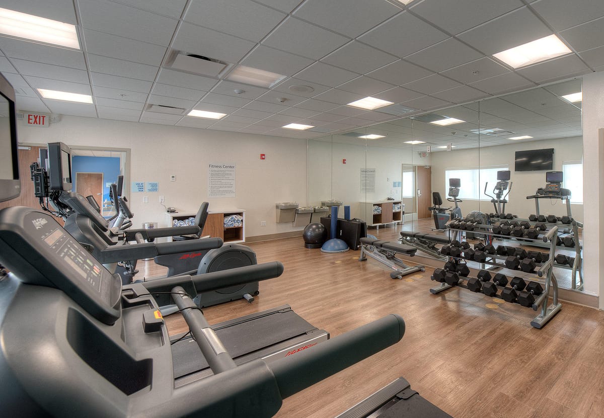 Holiday Inn Express & Suites Fort Mill by IHG — 4