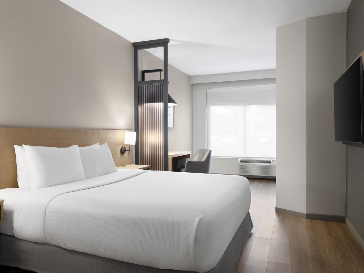 Hyatt Place Charlotte/Arrowood — 4