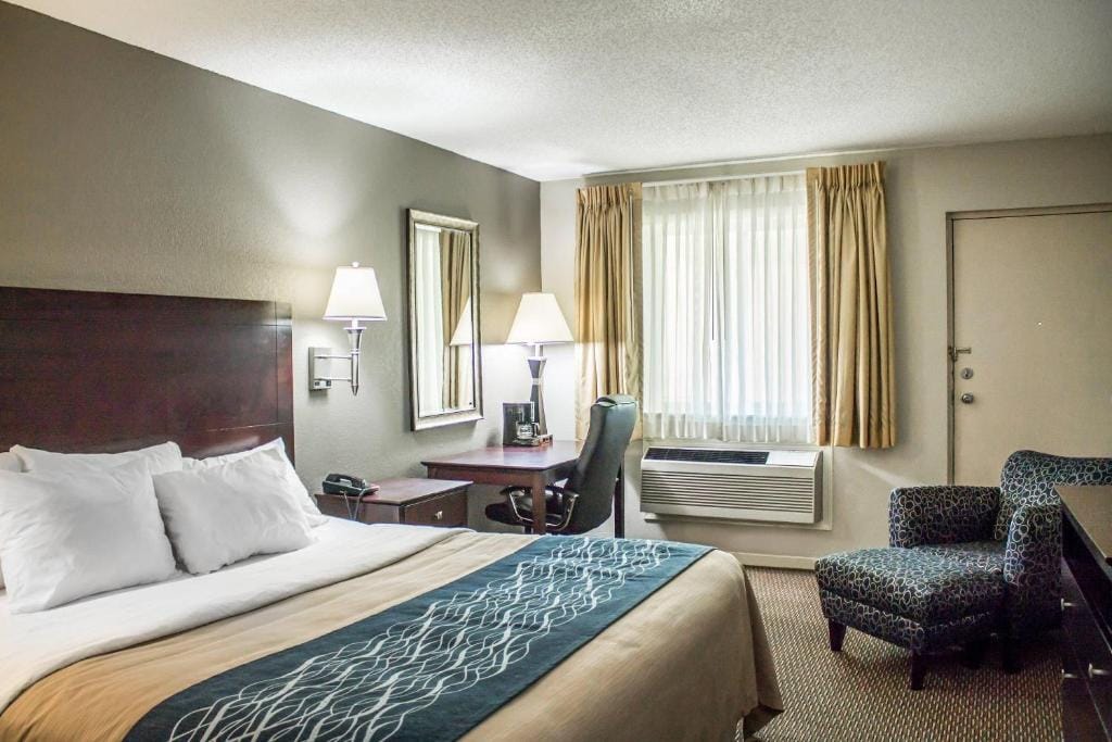 Comfort Inn Sandusky — 2