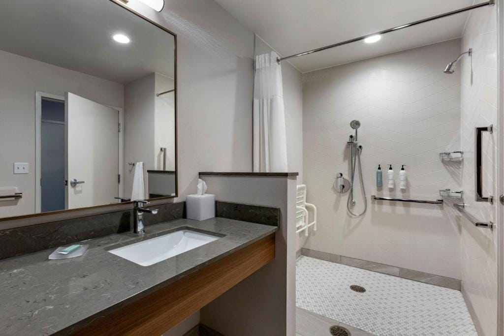 Fairfield by Marriott Inn & Suites Sandusky — 3