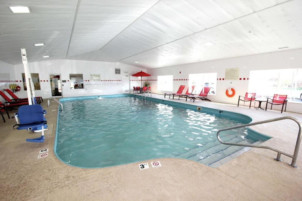 Hampton Inn Sandusky-Central — 4