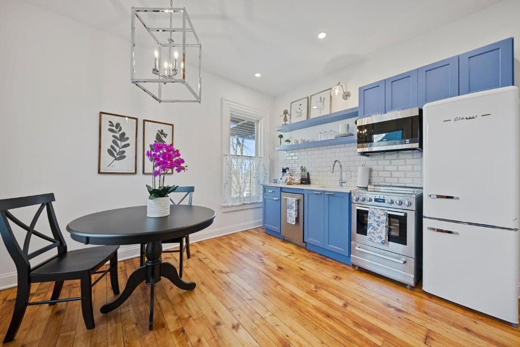 Luxury Boutique Downtown Private Unit