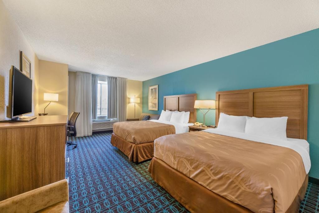 Quality Inn & Suites Sandusky — 2