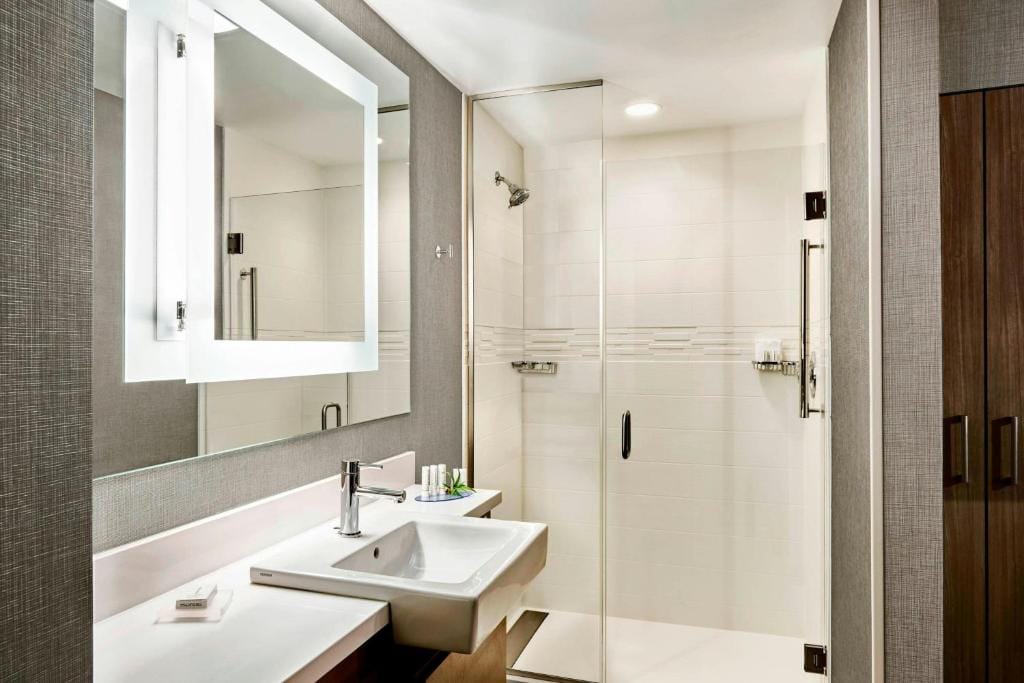SpringHill Suites by Marriott Sandusky — 3