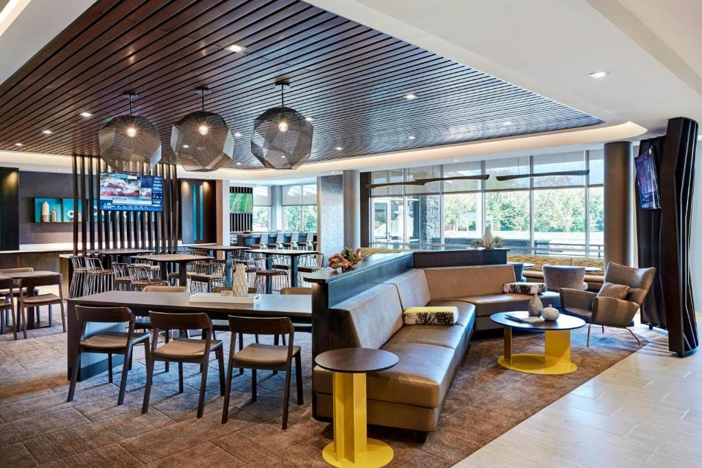 SpringHill Suites by Marriott Sandusky — 4