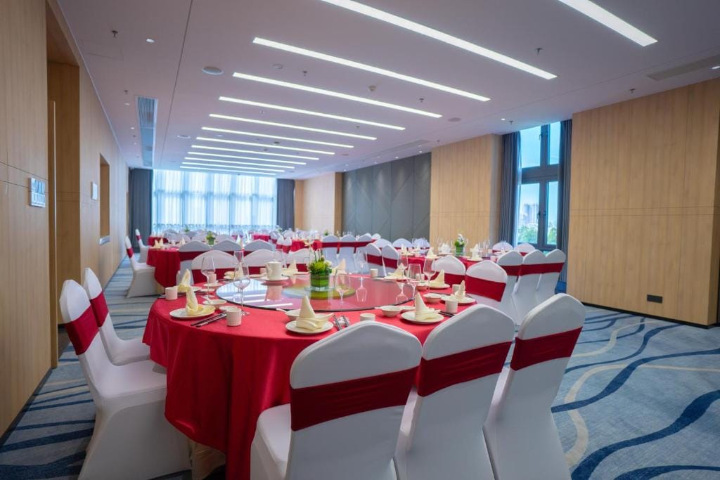 Holiday Inn Express Guangzhou Panyu Dashi by IHG — 5