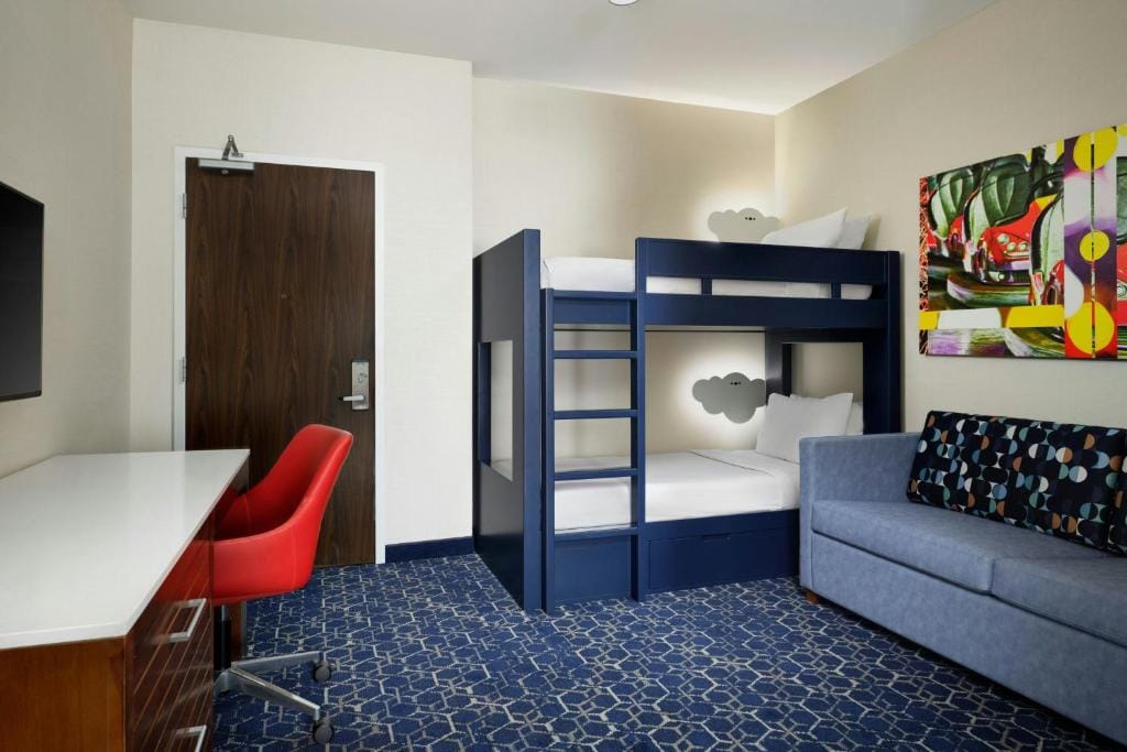 SpringHill Suites by Marriott at Anaheim Resort Area/Convention Center — 2