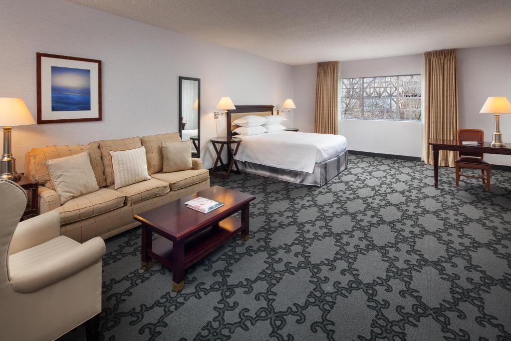 Anaheim Majestic Garden Hotel — 5