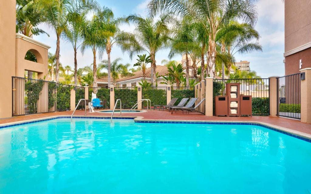 Hyatt Place at Anaheim Resort / Convention Center — 4