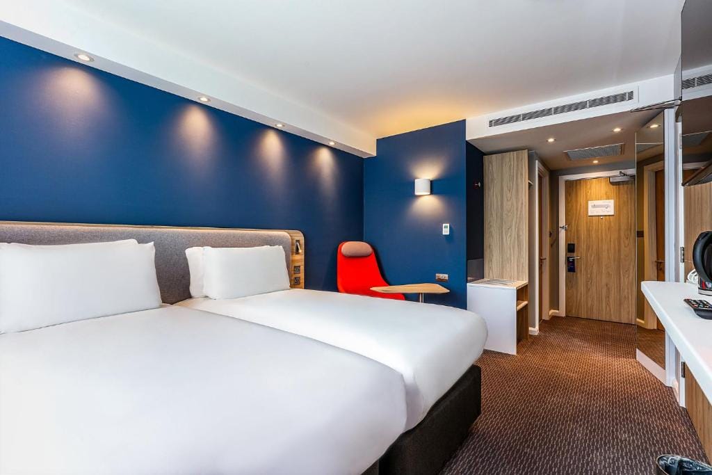 Holiday Inn Express - Marne-la-Vallée Val d'Europe by IHG — 4