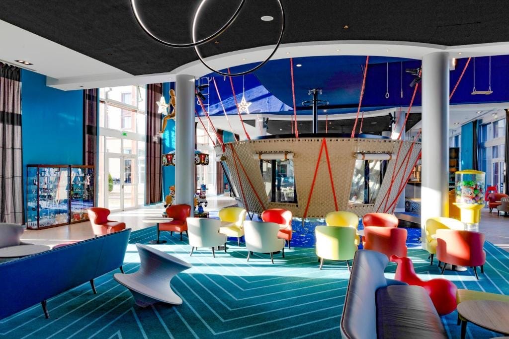 Grand Magic Hotel