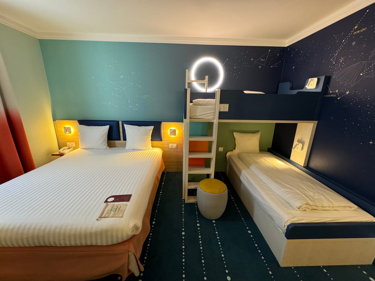 Grand Magic Hotel — 2