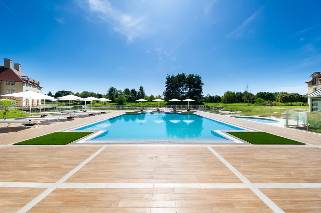 Staycity Aparthotels, Near Disneyland® Paris
