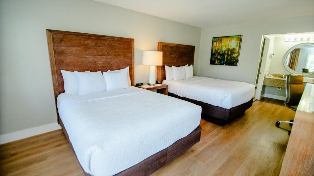 Quality Inn & Suites By the Parks — 2