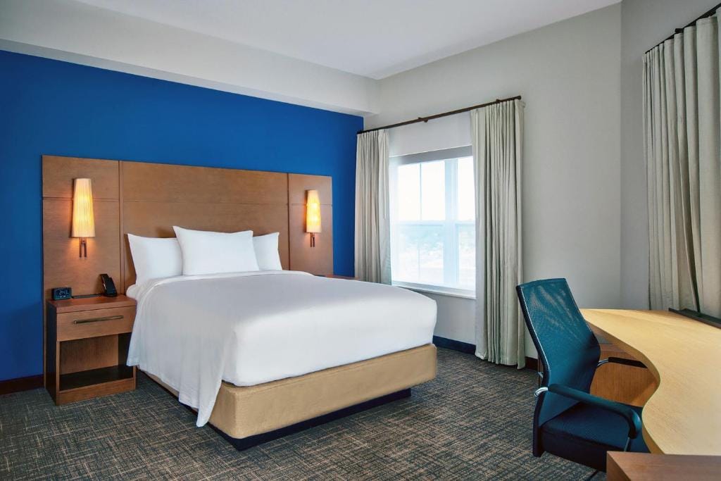 Residence Inn by Marriott Orlando at FLAMINGO CROSSINGS Town Center — 2