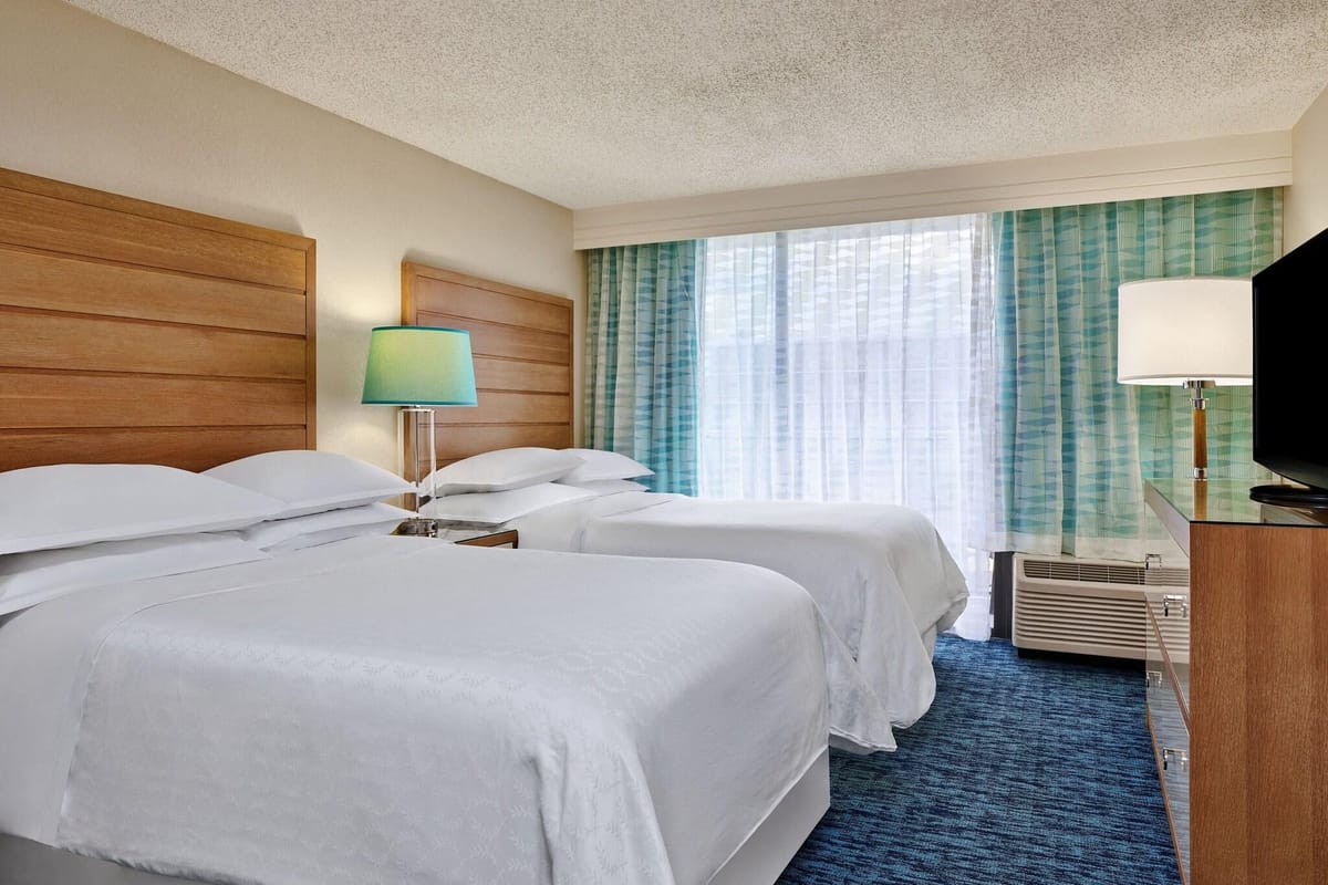Sheraton Orlando Lake Buena Vista Resort — 4