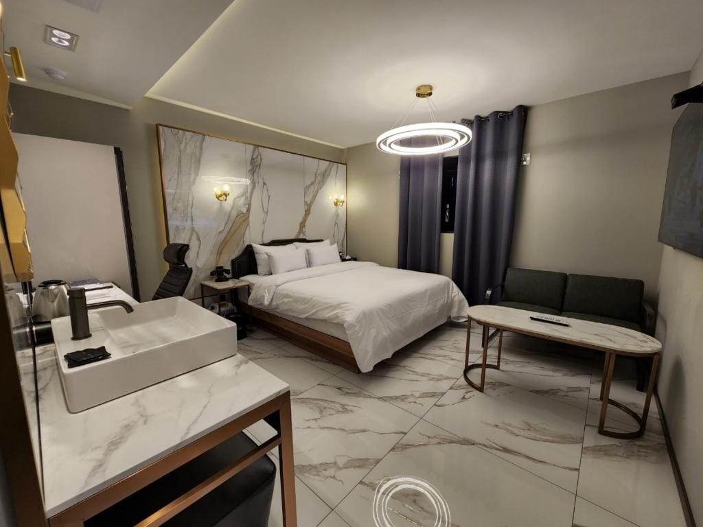 STAY25 hotel