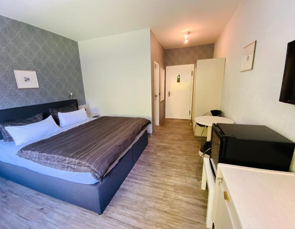 Hotel Kaiserhof — 2