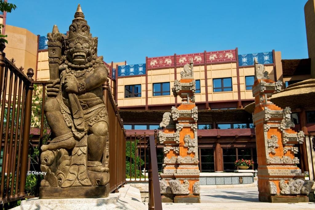 Disney Explorers Lodge — 5