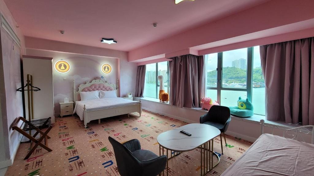Grand Bay View Hotel — 2