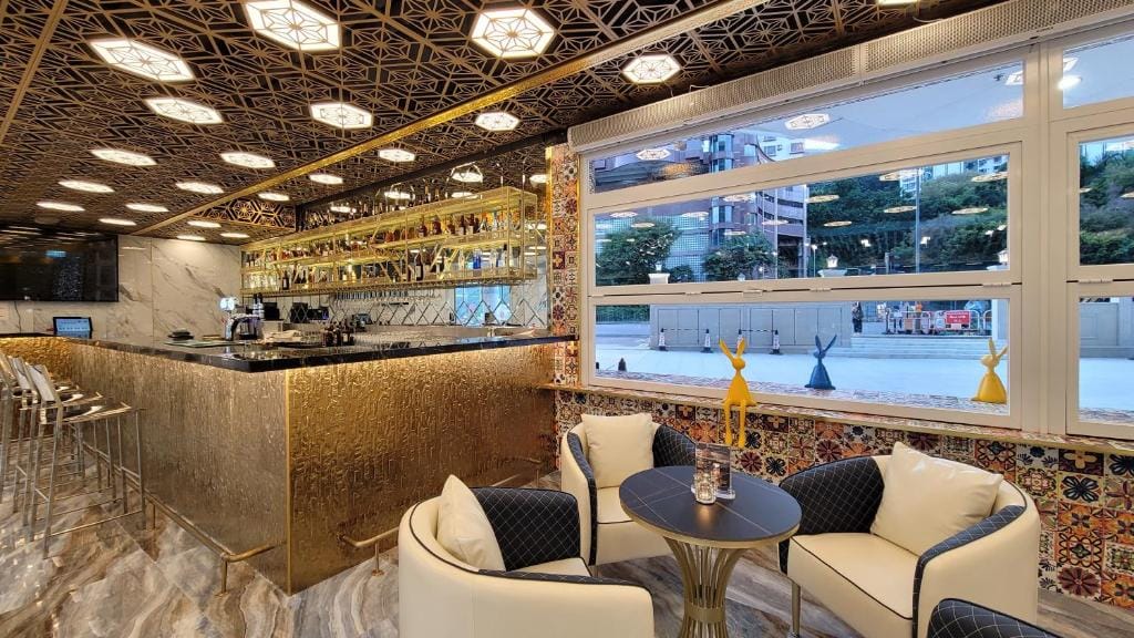 Grand Bay View Hotel — 4