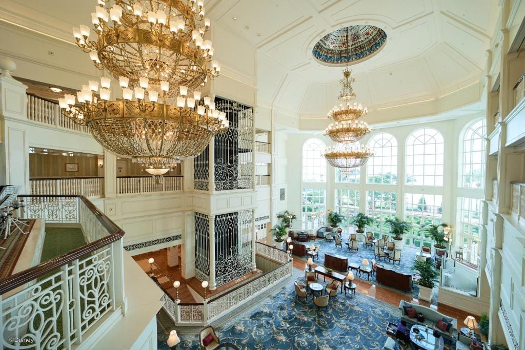 Hong Kong Disneyland Hotel — 2