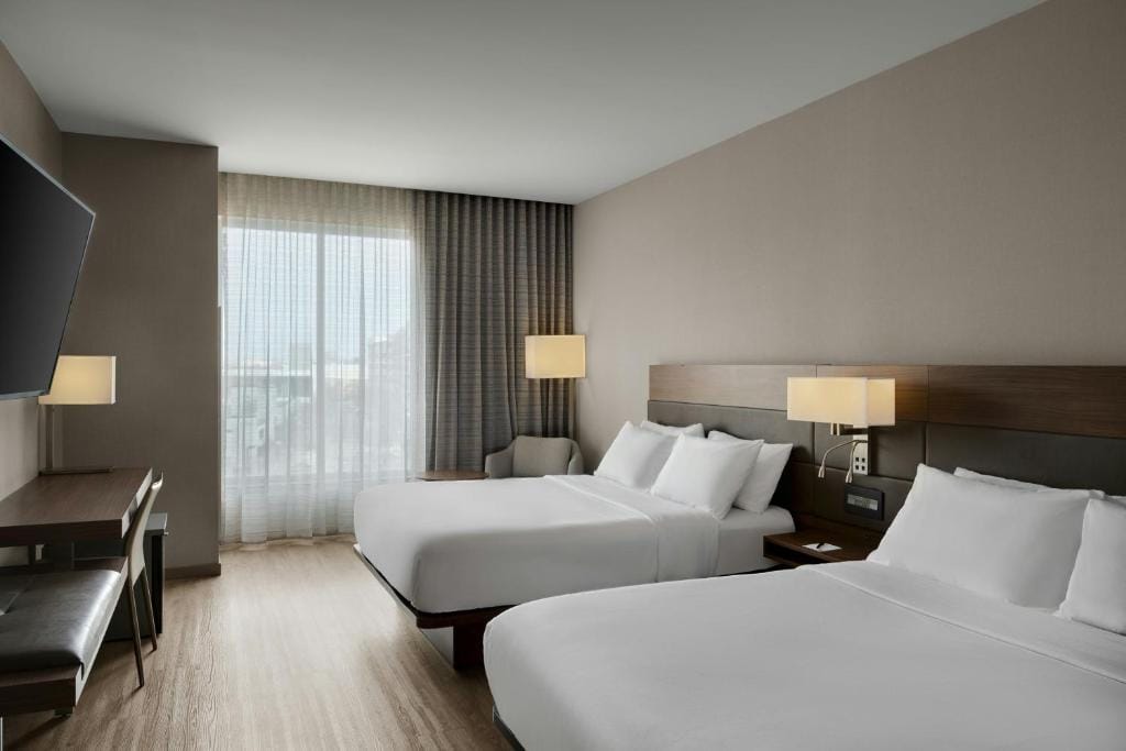 AC Hotel Cincinnati at Liberty Center — 2