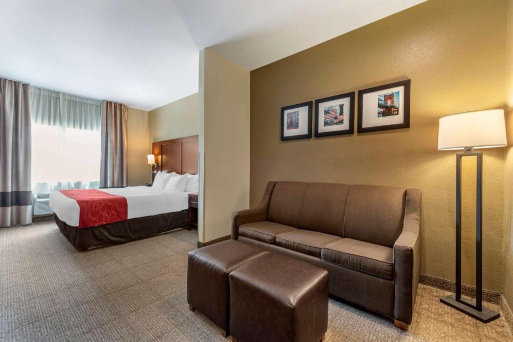 Comfort Suites Mason near Kings Island — 2