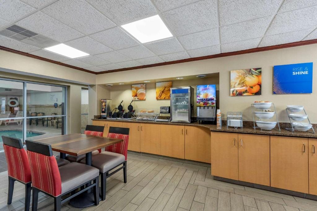 Comfort Suites Mason near Kings Island — 5