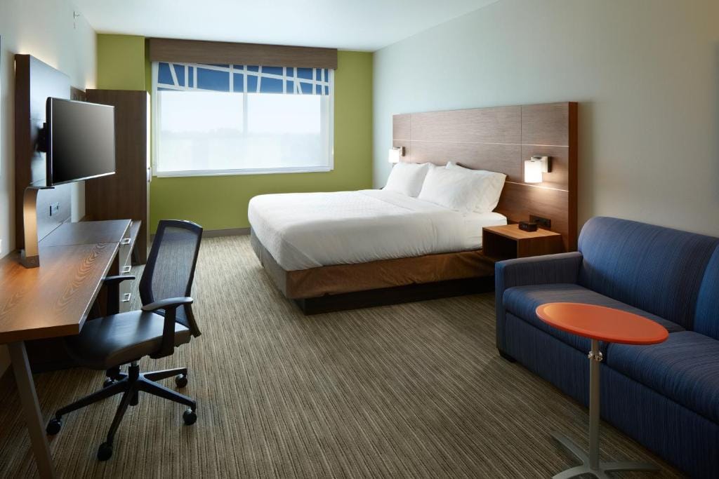 Holiday Inn Express & Suites - Cincinnati North - Liberty Way by IHG — 2