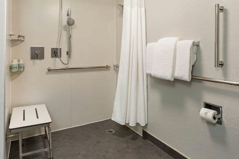 Courtyard by Marriott Anaheim Buena Park — 5