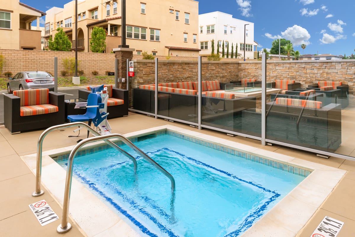 Hampton Inn & Suites Buena Park — 2