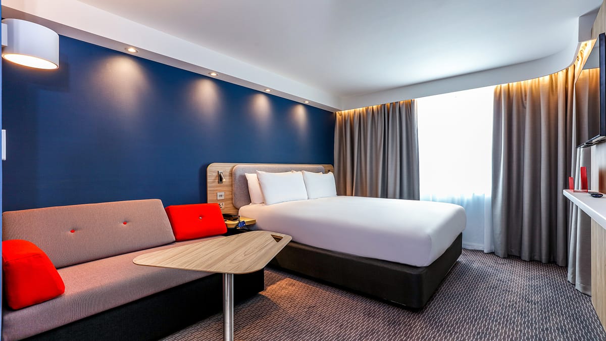Holiday Inn Express Windsor — 4
