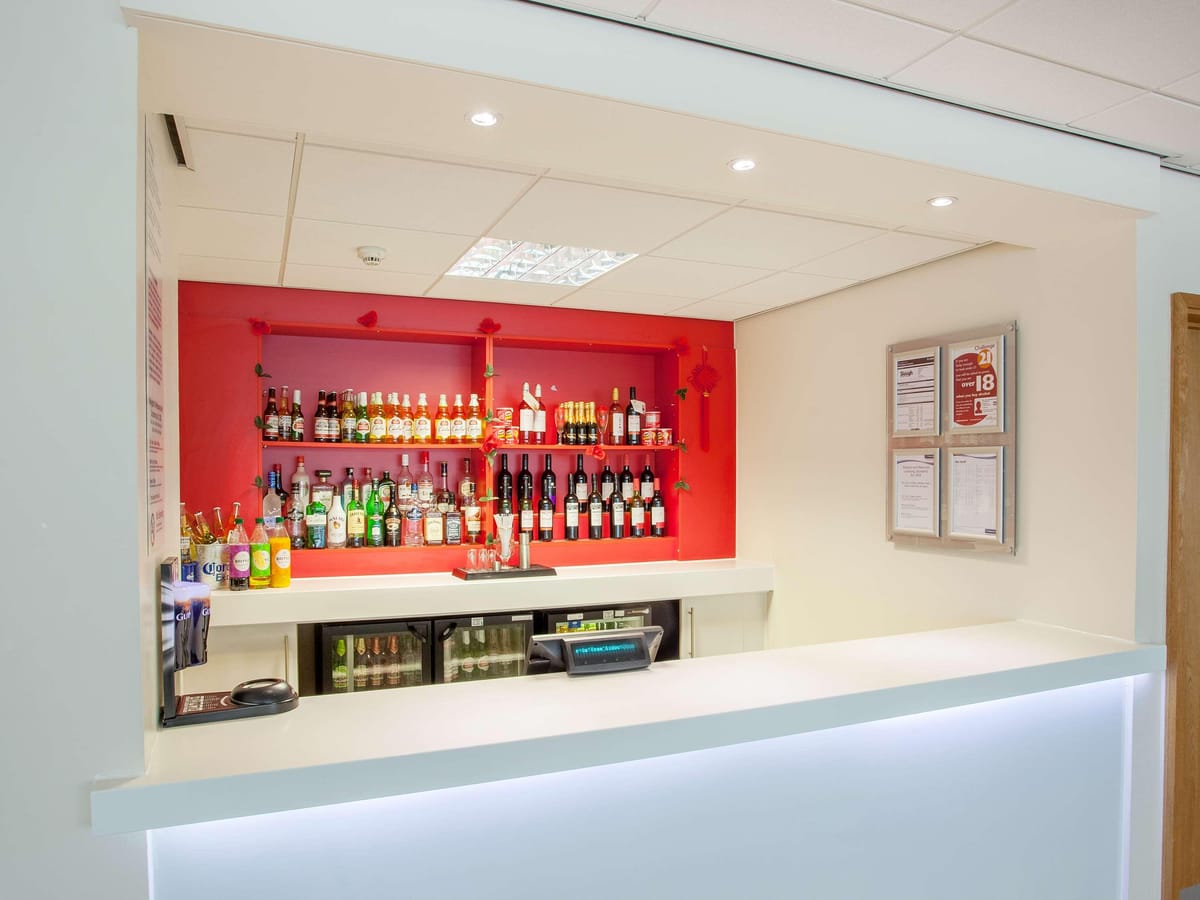 Travelodge Slough — 4