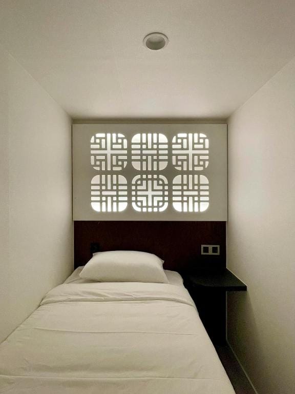 Hotel Myeongdong Station — 2