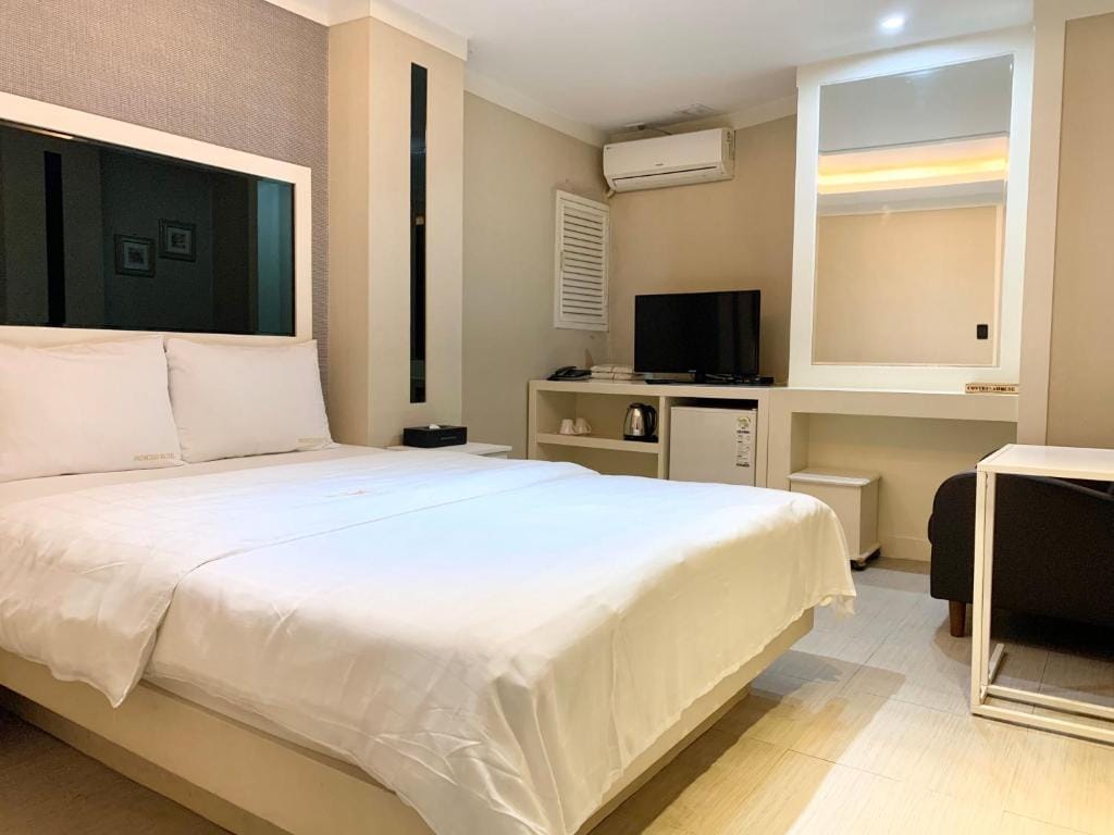 Princess Hotel — 2