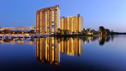 Bay Lake Tower at Disney's Contemporary Resort — 4