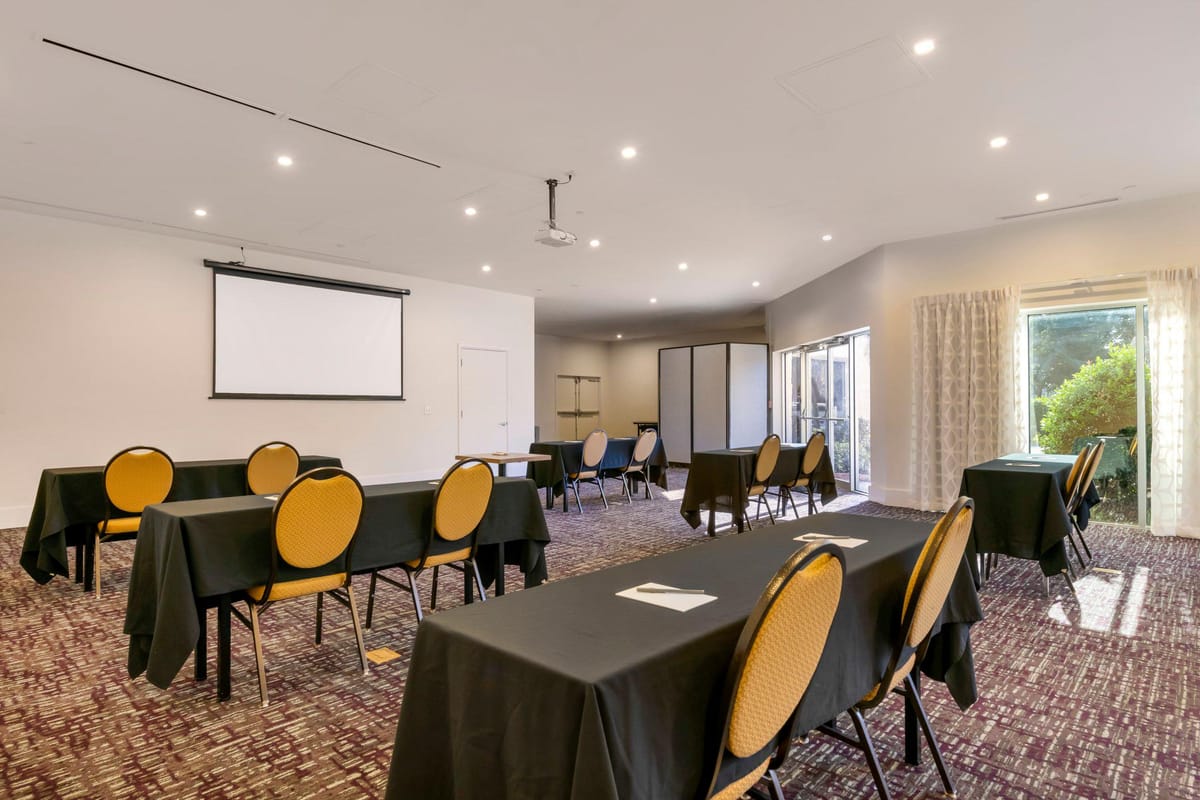 Crowne Plaza Orlando - Lake Buena Vista by IHG — 5