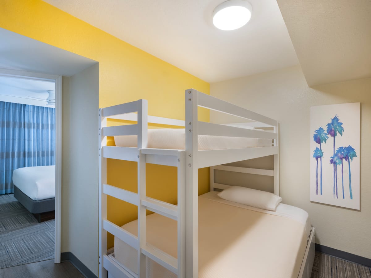 Holiday Inn Resort Orlando Suites - Waterpark by IHG — 3