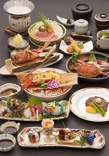 季の邸 鍋田川 — 3