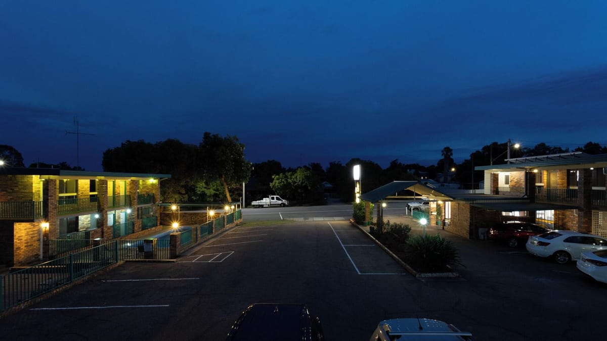Fig Tree Motel — 2