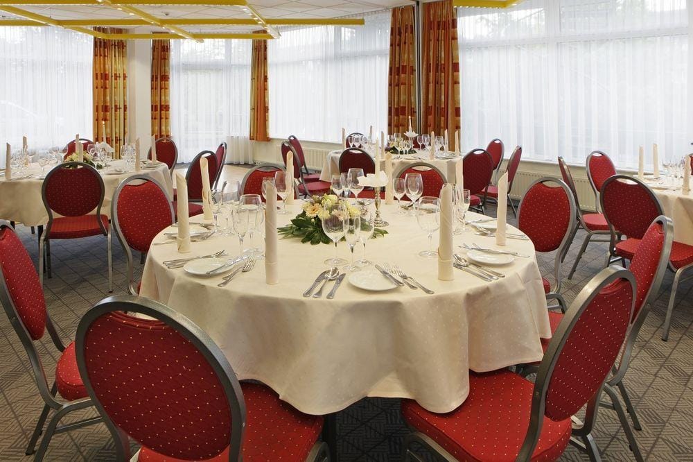 H+ Hotel Köln Brühl — 5