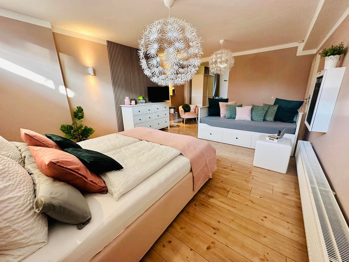 Haus am See B&B + Appartments — 2