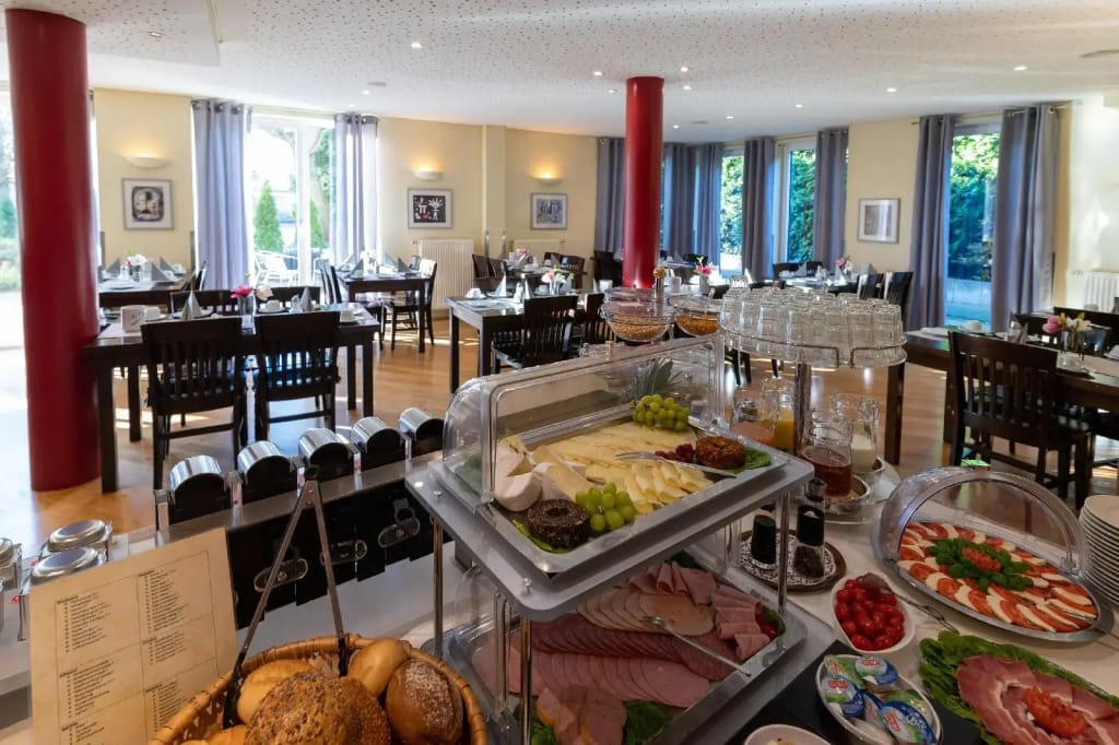 Hotel BONPRIX — 2